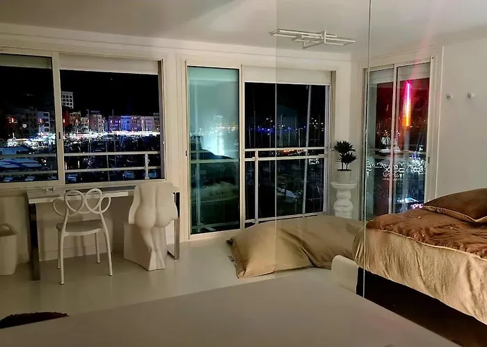 Le Reve De Deborah アパート アグド